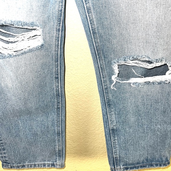 Vervet Women's High Rise Distressed Straight Denim Jeans. Sz 26 - Picture 7 of 15